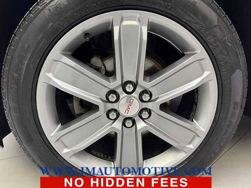 Used 2019 GMC Acadia Denali image 9