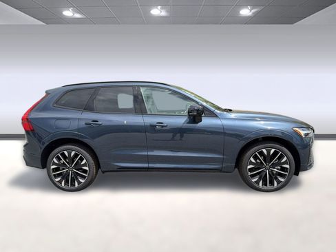 New 2026 Volvo XC60 B5 Ultra w/ Protection Package Premier AWD/4WD image 8