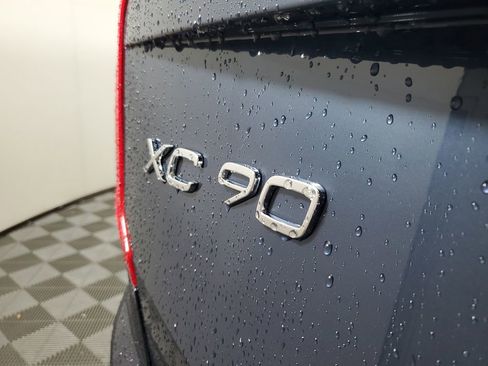 Certified 2023 Volvo XC90 B6 Ultimate w/ Lounge Package AWD/4WD image 10