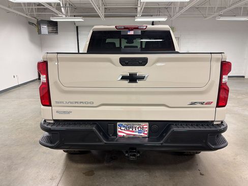 New 2026 Chevrolet Silverado 1500 ZR2 AWD/4WD image 9