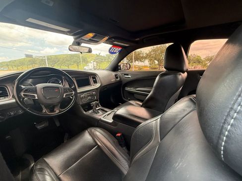 Used 2021 Dodge Charger SXT w/ Leather Interior Group RWD image 10