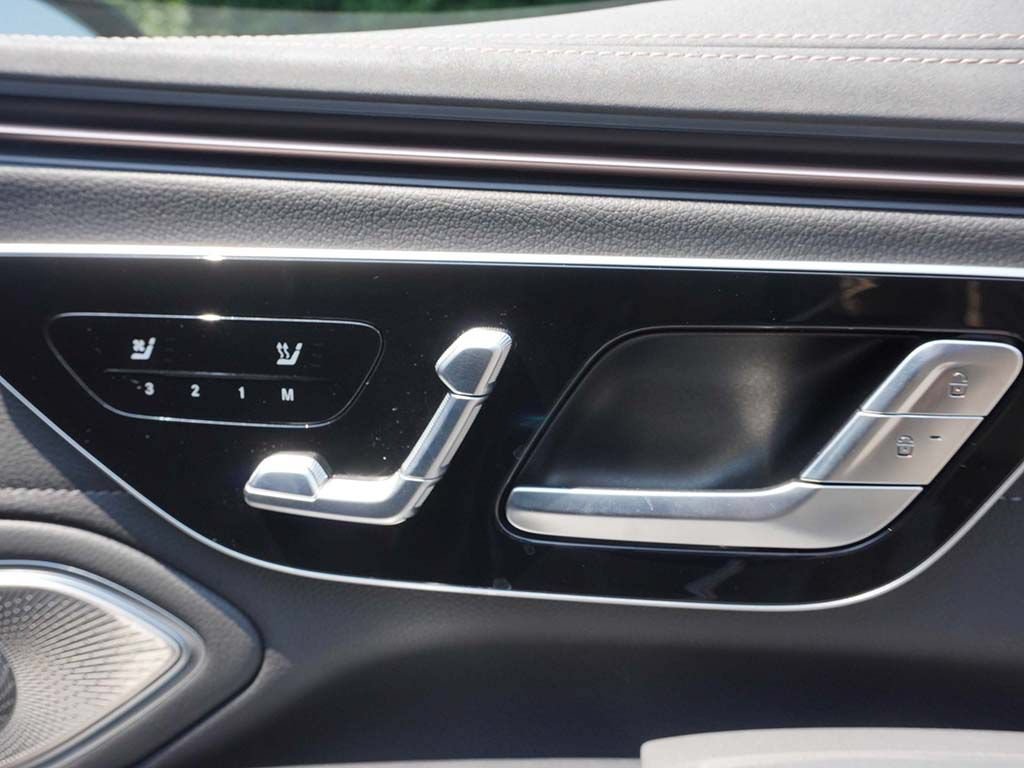 Used 2024 Mercedes-Benz EQS 450+ 4MATIC Sedan image 38