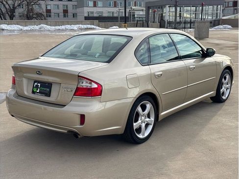 Used 2008 Subaru Legacy 2.5i image 8