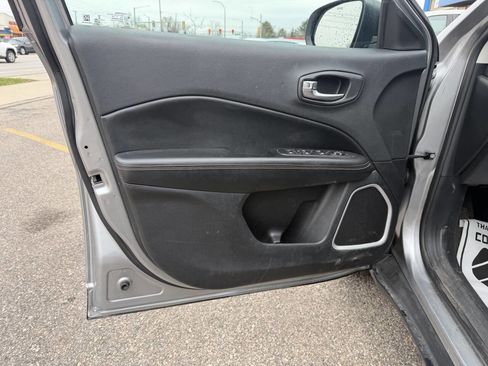 Used 2019 Jeep Compass Sport w/ Tech Group image 19