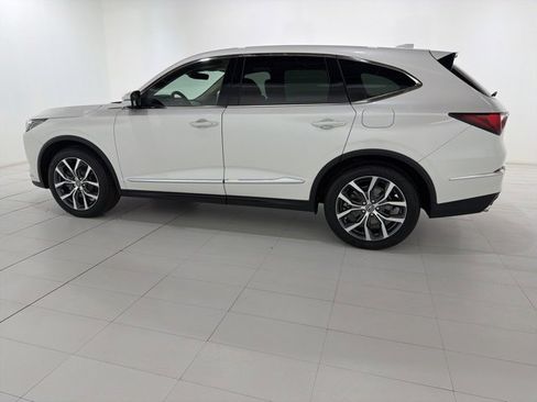 Certified 2023 Acura MDX SH-AWD w/ Technology Package image 2