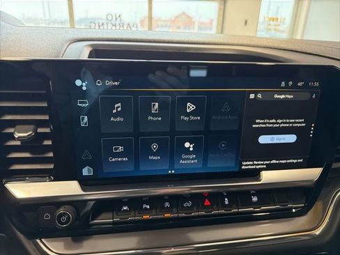 Used 2023 Chevrolet Silverado 1500 High Country w/ Technology Package image 27