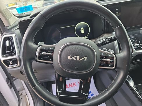 Used 2022 Kia Sorento SX Prestige image 14