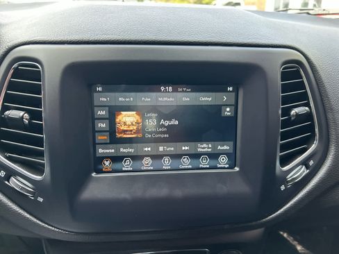 Used 2021 Jeep Compass Latitude w/ Driver Assistance Group image 17