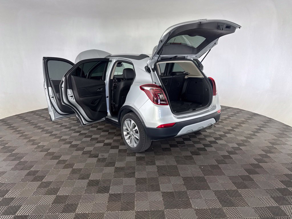 Used 2018 Buick Encore Preferred FWD image 18