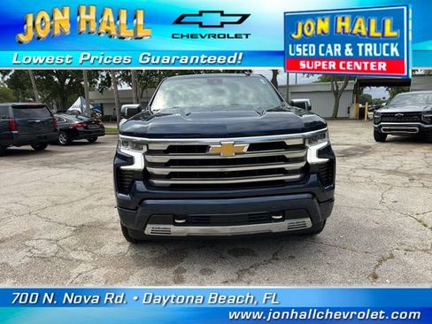 Used 2023 Chevrolet Silverado 1500 High Country w/ Technology Package AWD/4WD image 19