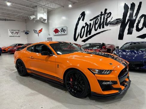Used 2021 Ford Mustang Shelby GT500 w/ Technology Package RWD image 24
