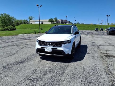 Used 2023 Kia Sorento S w/ Panoramic Sunroof Package AWD/4WD image 47