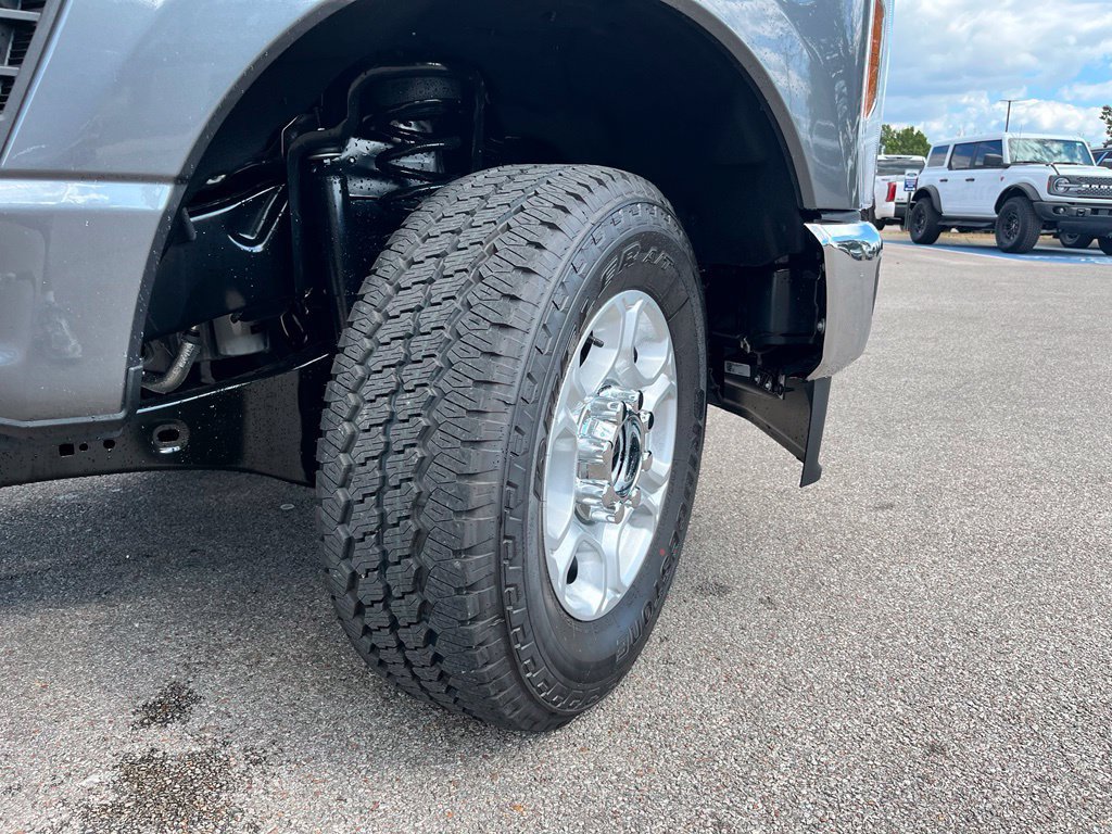 New 2026 Ford F350 XLT AWD/4WD image 8