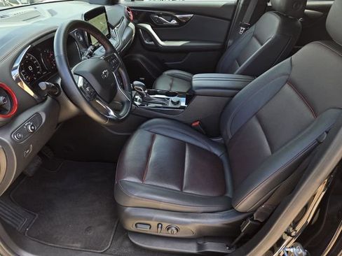 Used 2025 Chevrolet Blazer RS FWD image 34