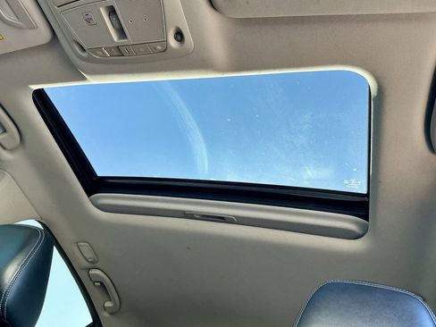 Used 2017 INFINITI Q50 Red Sport 400 image 35