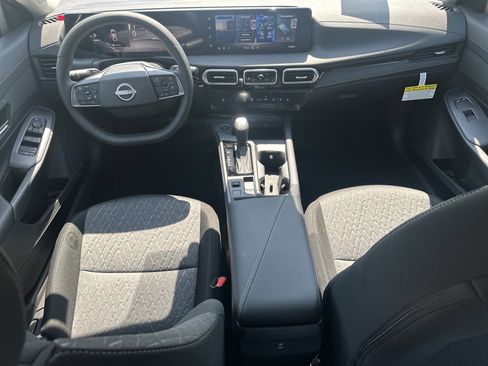 New 2026 Nissan Sentra SV w/ SV Convenience Package FWD image 22