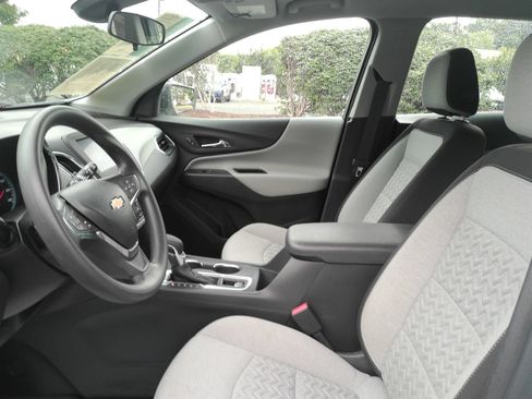 Certified 2023 Chevrolet Equinox LS w/ LPO, Floor Liner Package FWD image 10