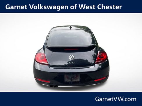 Used 2018 Volkswagen Beetle 2.0T SE FWD image 9