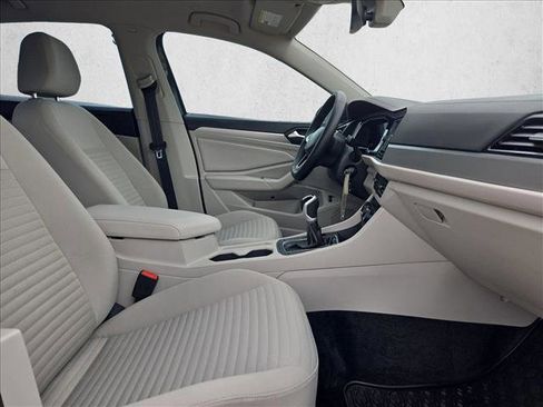 Used 2024 Volkswagen Jetta S image 18