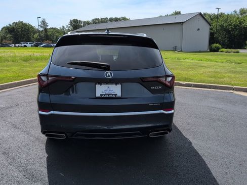 Certified 2025 Acura MDX SH-AWD w/ Advance Package image 4