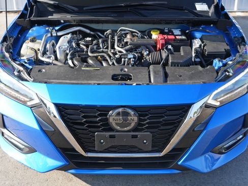 Used 2023 Nissan Sentra SR w/ SR Premium Package image 7