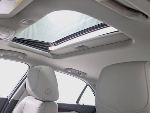 Used 2018 Cadillac ATS Premium Performance image 30