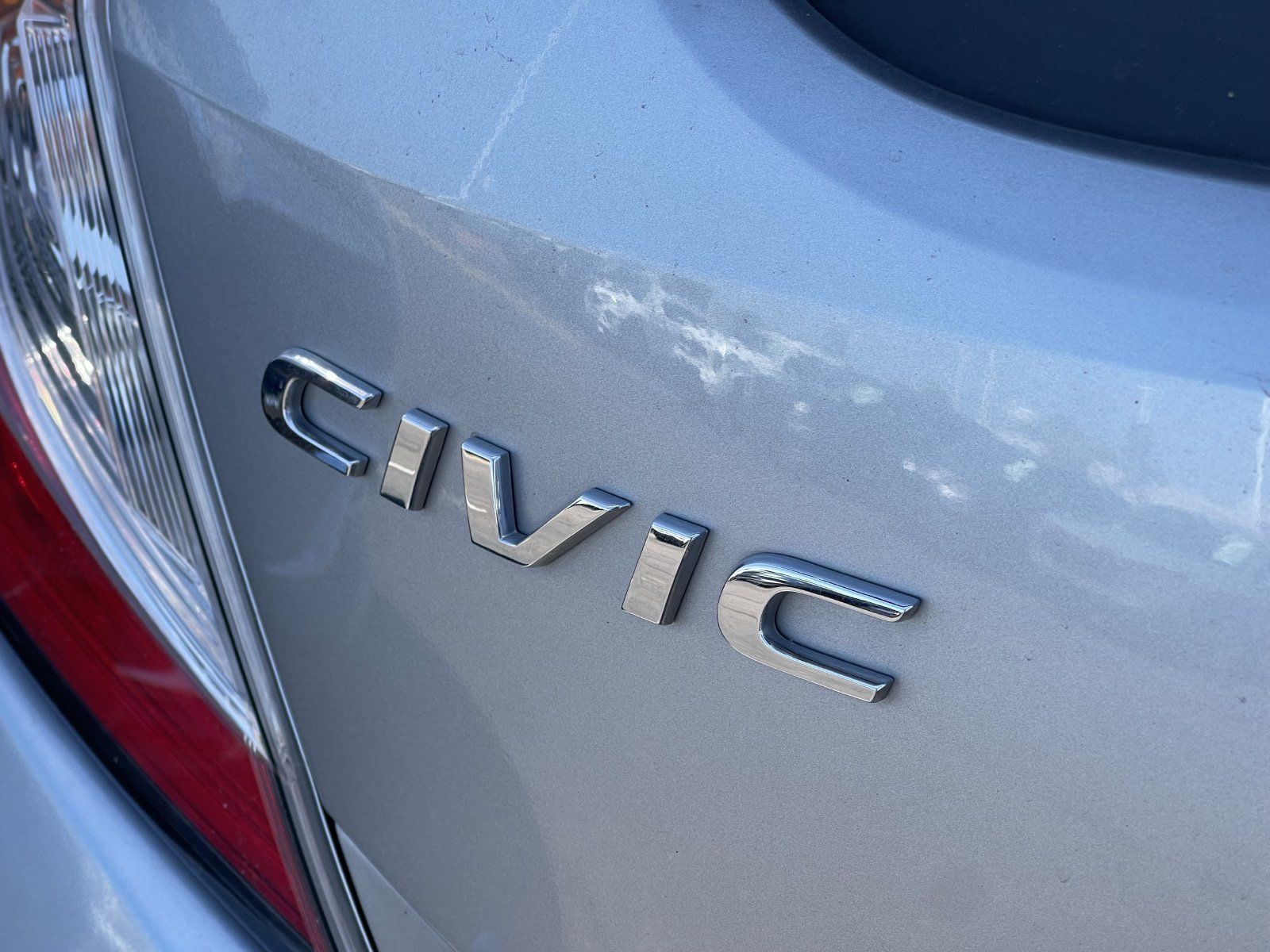 Used 2019 Honda Civic EX image 5