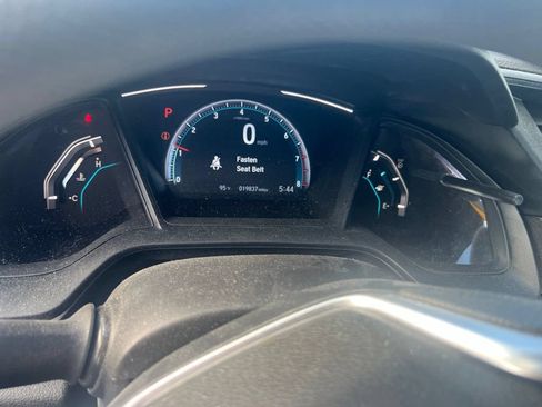 Used 2019 Honda Civic LX image 5