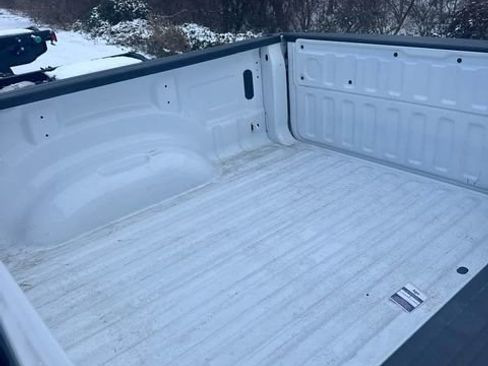 Used 2022 RAM 1500 Big Horn w/ Protection Group image 9