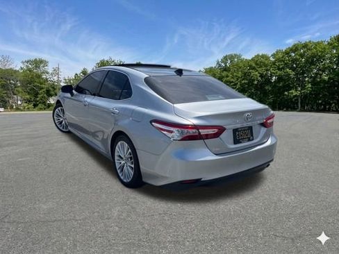 Used 2019 Toyota Camry XLE w/ Driver Assist Package FWD image 6