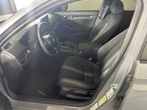 Used 2026 Honda Civic Sport image 3