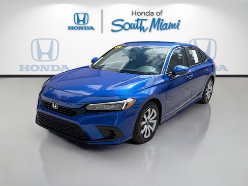 Used 2022 Honda Civic LX image 3
