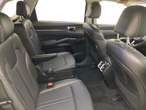 Used 2021 Kia Sorento SX FWD image 19