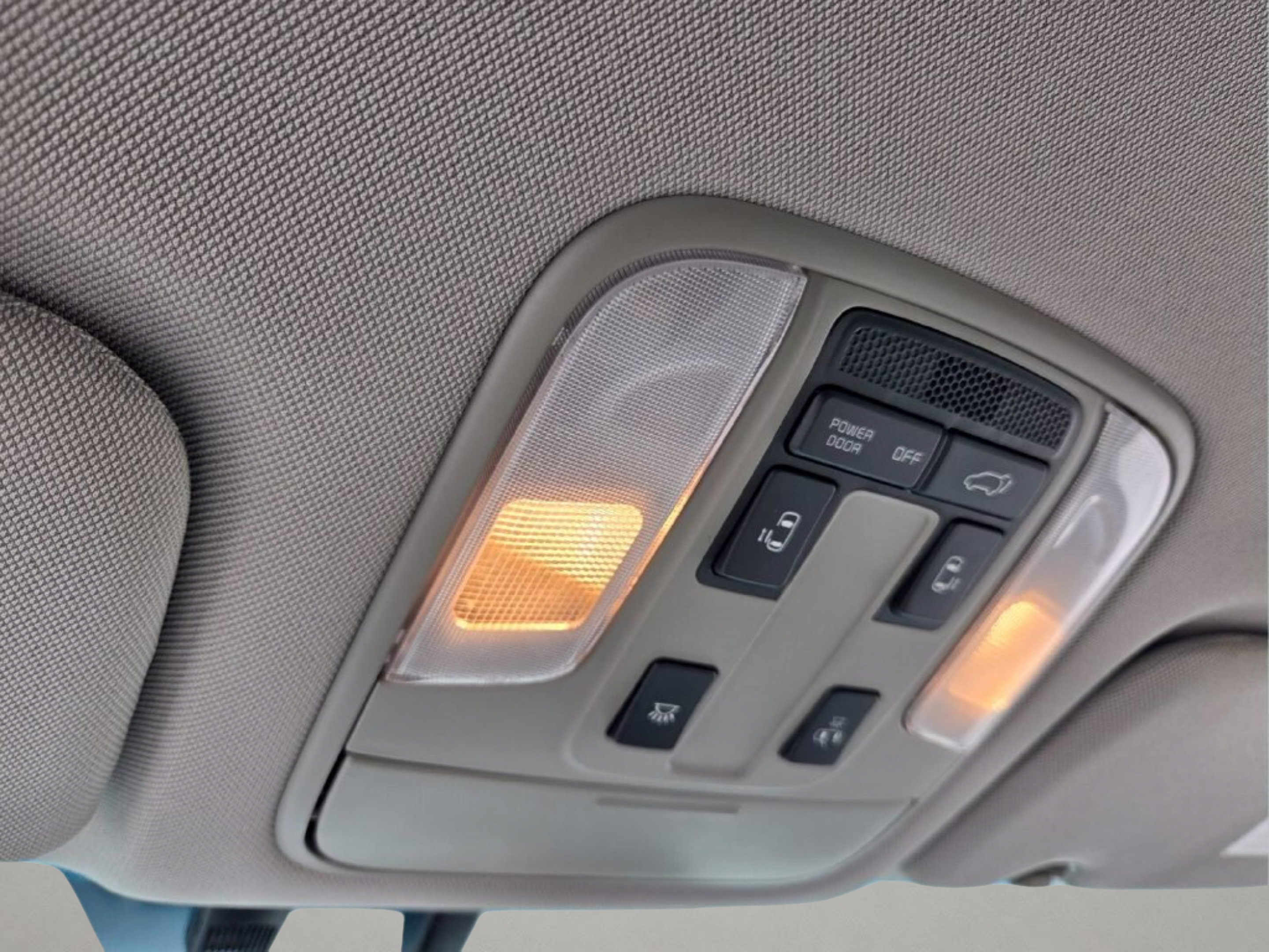Used 2017 Kia Sedona EX FWD image 31