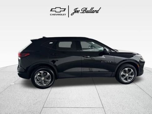 Used 2024 Chevrolet Blazer LT w/ Convenience Package image 7