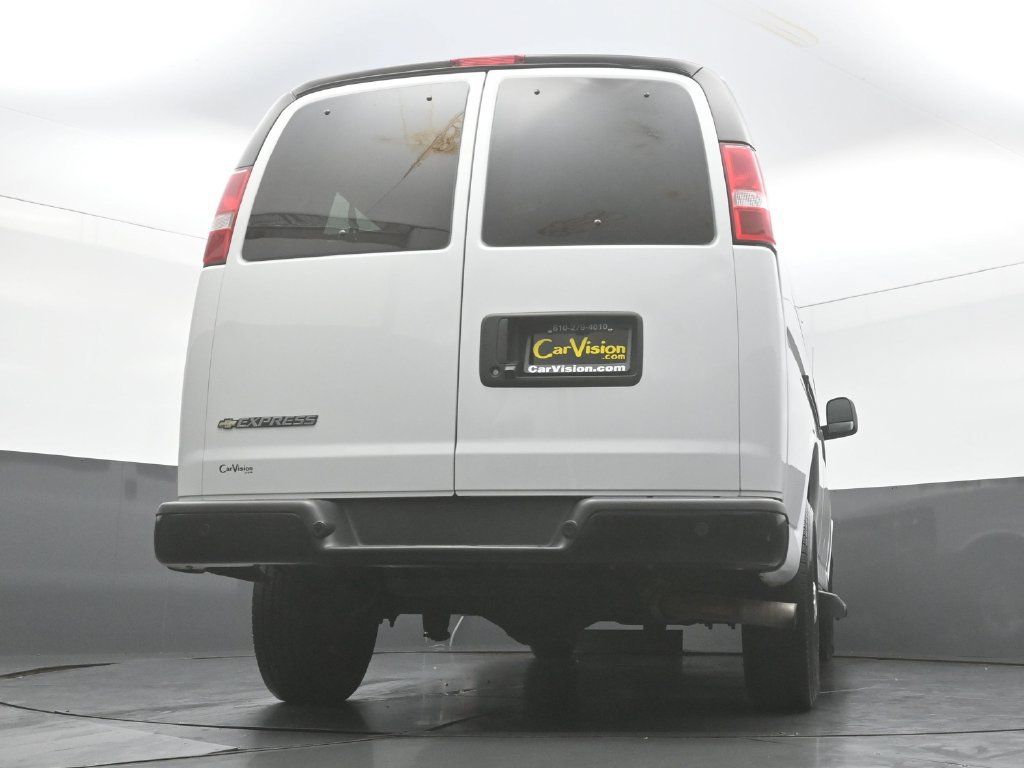 Used 2023 Chevrolet Express 3500 LS RWD image 39