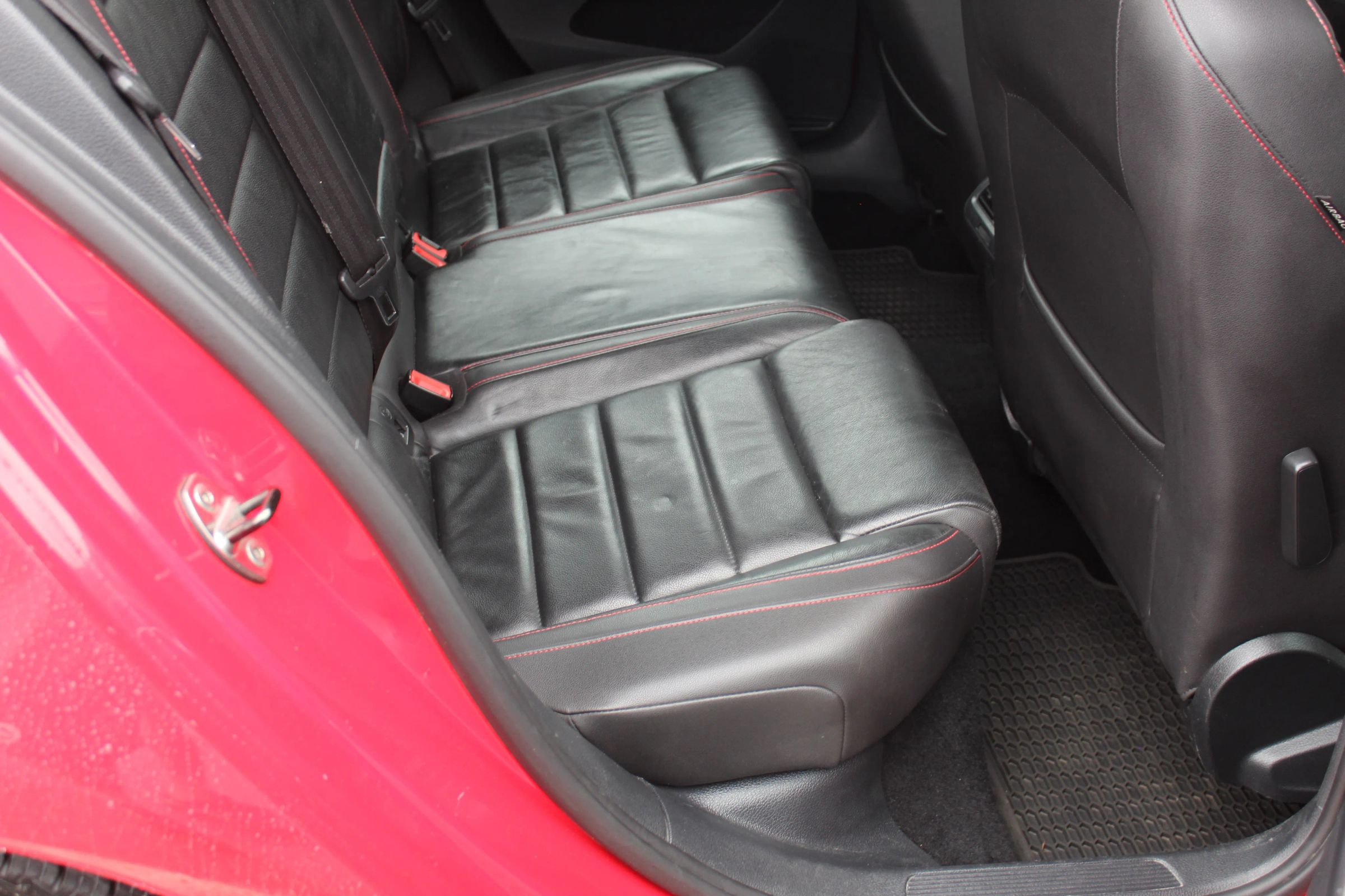 Used 2015 Volkswagen GTI Autobahn w/ Lighting Package (SEL) FWD image 15
