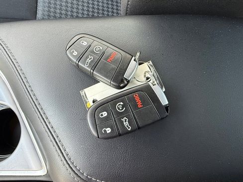 Used 2021 Dodge Challenger R/T Scat Pack image 26