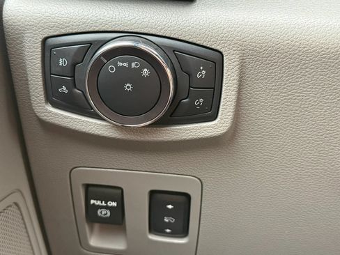 Used 2019 Ford F150 XLT w/ Equipment Group 301A Mid AWD/4WD image 30