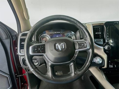 Used 2019 RAM 1500 Laramie image 11