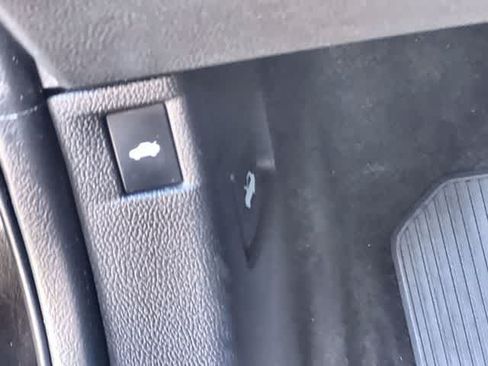 Used 2025 Honda Accord LX image 29