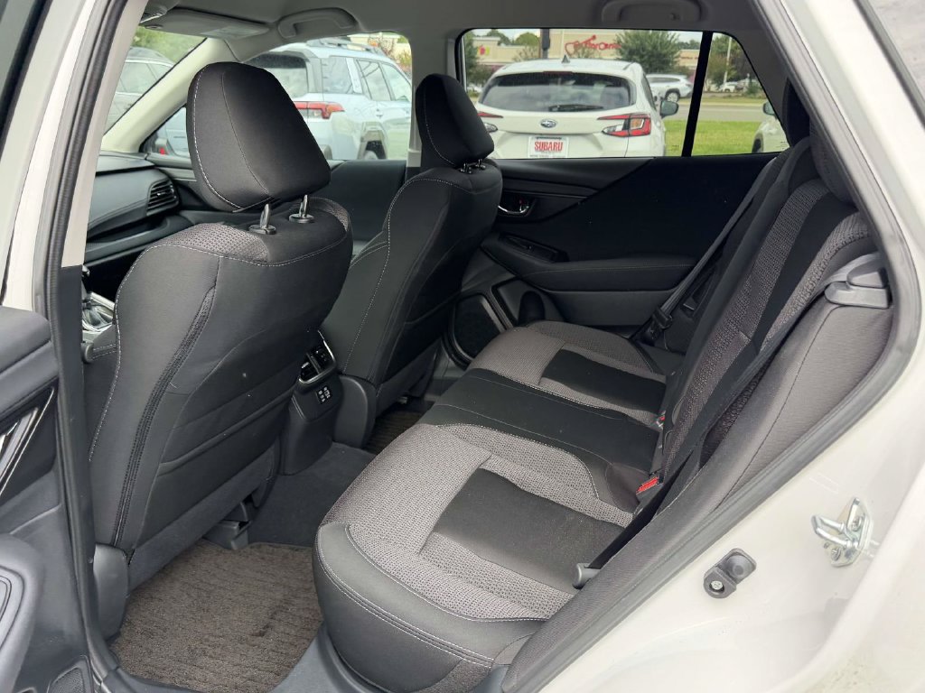 Certified 2025 Subaru Outback Premium AWD/4WD image 15