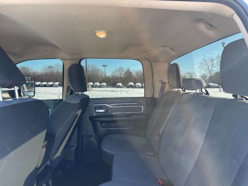 Used 2020 RAM 3500 Big Horn image 21
