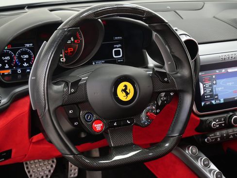Used 2019 Ferrari GTC4Lusso T RWD image 15