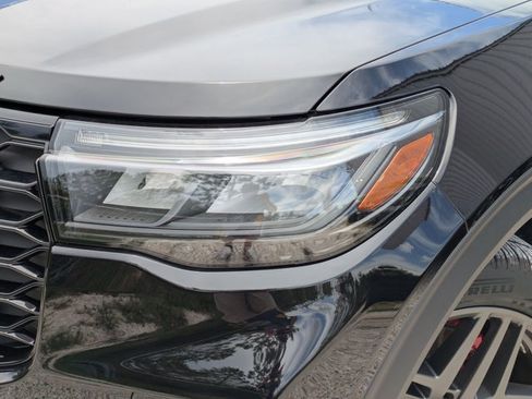 Certified 2025 Ford Explorer ST w/ Sun And Sound Package AWD/4WD image 7