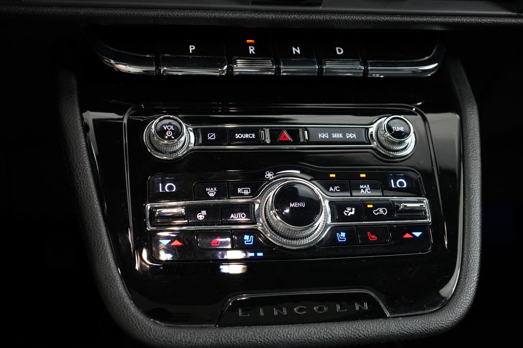 Used 2020 Lincoln Corsair AWD image 22