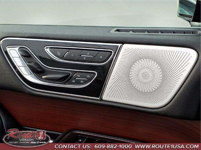 Used 2021 Lincoln Navigator L Reserve w/ Luxury Package AWD/4WD image 24