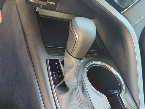 Used 2024 Toyota Camry SE FWD image 20