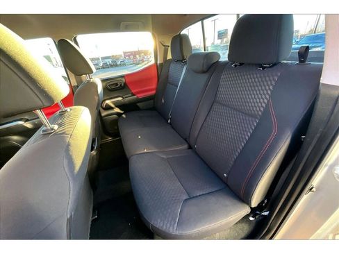 Used 2023 Toyota Tacoma SR5 w/ Technology Package image 27