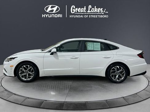 Certified 2023 Hyundai Sonata SEL w/ Preferred Accessory Package FWD image 3